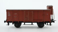 Trix H0 20/118 Gedeckter Güterwagen mit Bremserhaus DB