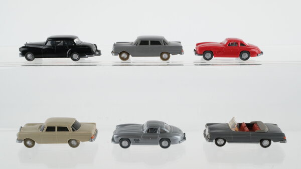 Wiking H0 Konvolut Fahrzeuge 50-60ziger Jahre Mercedes 220 Heckflosse, 300 SE Cabrio, 300 Limousine mit Zughaken, 300 SL unbespielt