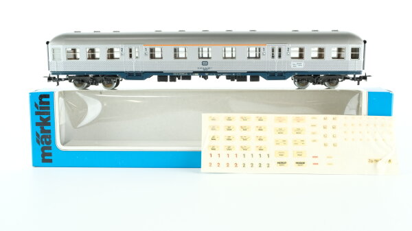 Märklin H0 4158 Reisezugwagen 1./2.Kl. ABnrzb 704 der DB
