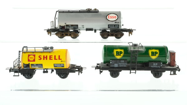 Trix H0 Konvolut Kesselwagen "Esso Shell" Kesselwagen mit Bremserhaus "BP" DB