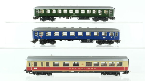 Märklin H0 Konvolut Personenwagen "TEE" 1.Kl. Personenwagen 2.Kl. grün Personenwagen 1.Kl. blau DB