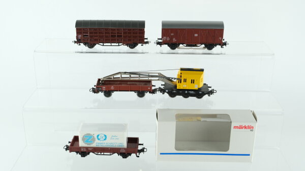 Märklin/Roco H0 Konvolut Kranwagen "Krupp-Ardelt" und Kranschutzwagen Gedeckter Güterwagen mit Zugschluss Niederbordwagen mit Container Zimmer Schrott und Metallhandels GmbH" Viehtransportwagen DB