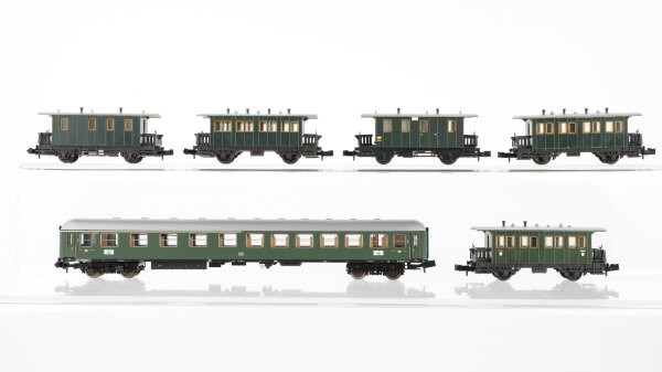 Minitrix N Konvolut Personenwagen Abteilwagen 1./2.Kl, 5 x Donnerbüchsen DB, u.a.