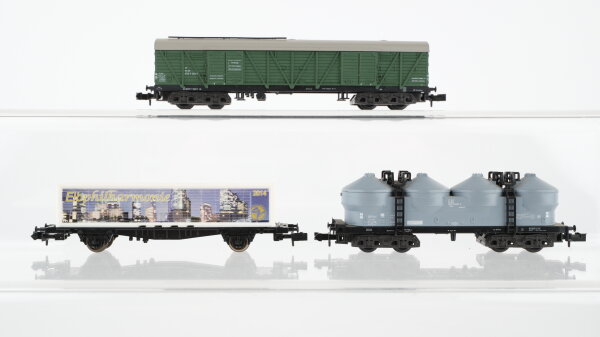 Minitrix N Konvolut Güterwagen Containerwagen "Elbphilharmonie", Silowagen, gedeckter Güterwagen DB, u.a.