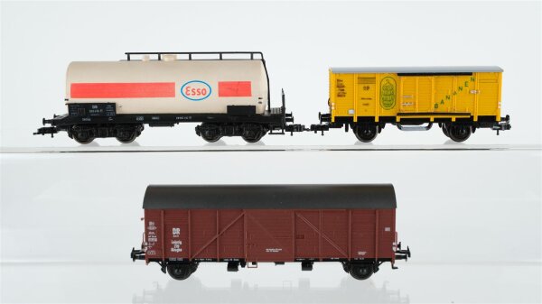 Unbekannt H0 Konvolut Kesselwagen "Esso" Bananenwagen Gedeckter Güterwagen DB/DR