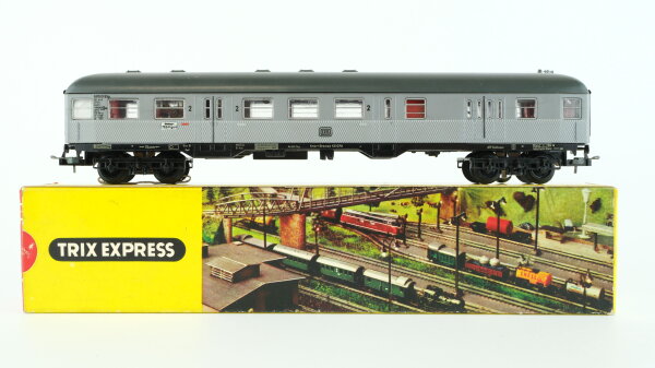 Trix H0 3379 Personenwagen 2.Kl. mit Gepäckabteil Silberling DB (mit Beleuchtung)