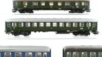 Märklin H0 Konvolut Personenwagen 2.Kl. grün Personenwagen 1.Kl. blau Gepäckwagen grün DB