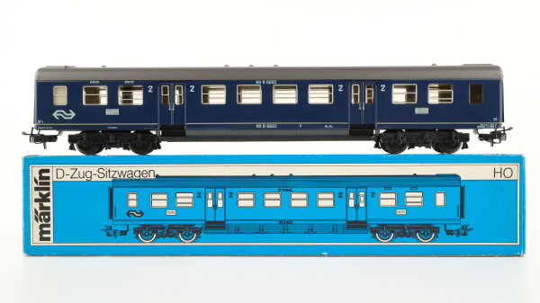 Märklin H0 4049 Reisezugwagen B 6692 der NS