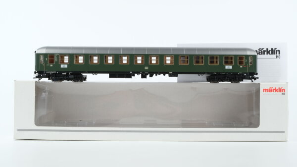 Märklin H0 43920 Schnellzugwagen 2. Kl. B4üm-63 der DB