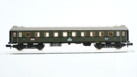 Minitrix N Konvolut Abteilwagen 1./2.Kl., Grossraumwagen 3.Kl., Packwagen beleuchtet DR