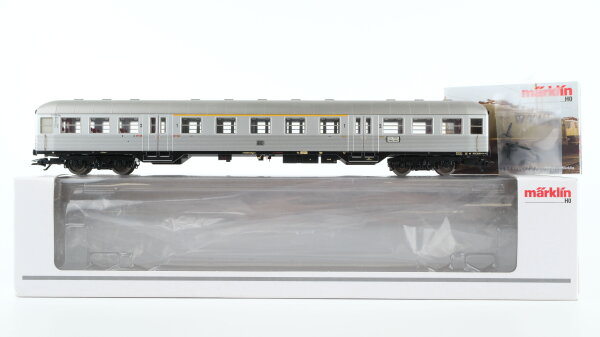 Märklin H0 43810 Nahverkehrswagen Silberling 1./2. Kl.AB4nb DB
