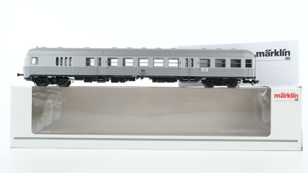 Märklin H0 43899 Reisezugwagen mit Steuerabteil BDnrzf 740 2.Kl. der DB
