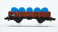 Minitrix N Konvolut Autotransportwagen mit PKWs, Niederbordwagen, Niederbordwagen mit Fässern DB