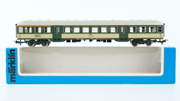 Märklin H0 4126 Personenwagen 1./2. Kl. 50 82 32-10 320-2 CFL (Rostansätze)