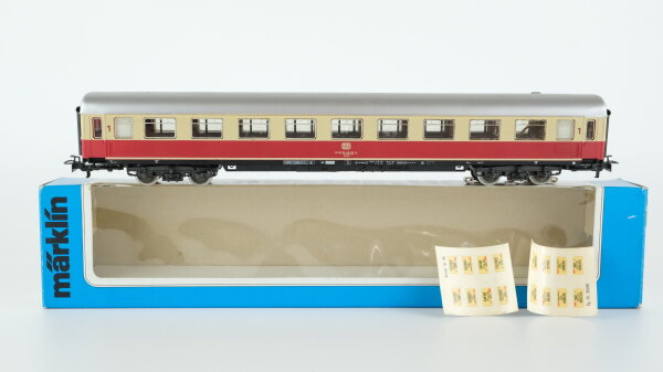 Märklin H0 4098 Reisezugwagen (TEE-Abteilwagen, 61 80 19-90 016-5) 1.Kl. Avümz / Avmhz 111 der DB (Rostansätze)