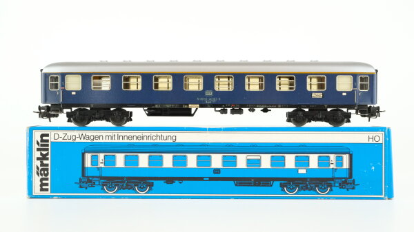 Märklin H0 4051 Reisezugwagen (Schnellzugwagen, 51 80 10-40 167-8) 1.Kl. Aüm 202 DB