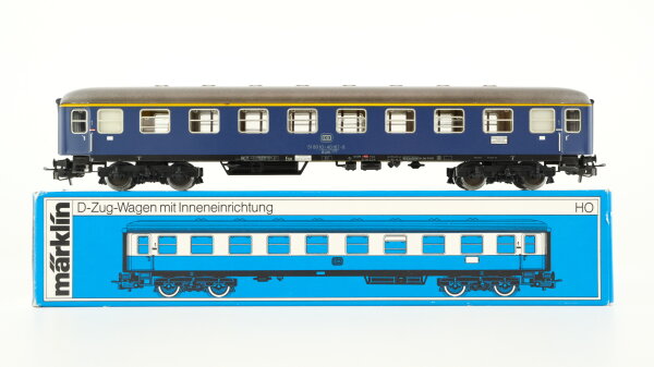 Märklin H0 4051 Reisezugwagen (Schnellzugwagen, 51 80 10-40 167-8) 1.Kl. Aüm 202 DB