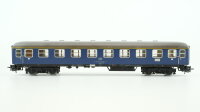 Märklin H0 4051 Reisezugwagen (Schnellzugwagen, 51 80 10-40 167-8) 1.Kl. Aüm 202 DB