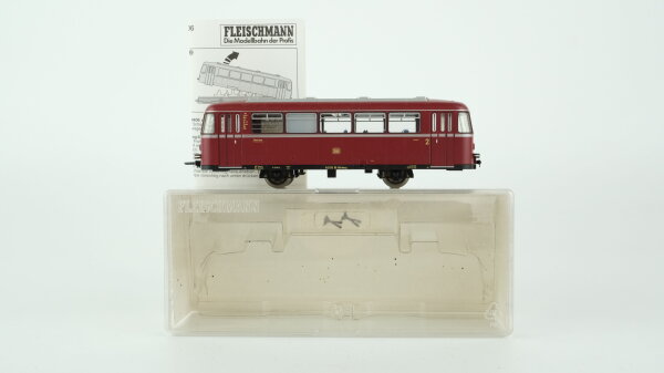 Fleischmann H0 4406K Schienenbus 142 035 BD Nürnberg DB