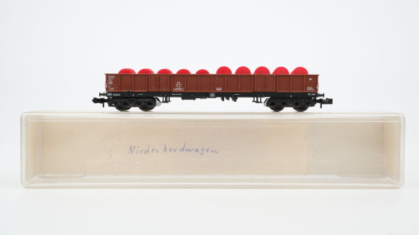 Minitrix N 5135210 Hochbordwagen, Ladung: Fässer OO 48 DB