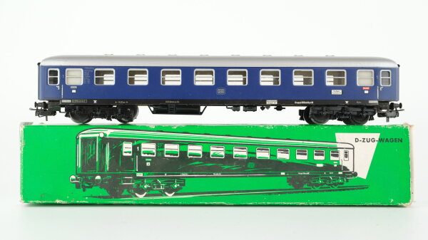 Märklin H0 4027 Reisezugwagen (dunkelblauer Wagenkasten) A4ümg der DB