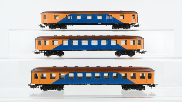 Märklin H0 Konvolut Personenwagen Packwagen braun/orange/blau