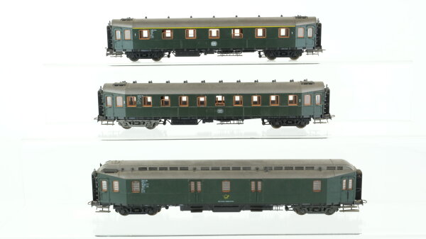 Roco H0 Konvolut "Hechte" Personenwagen 1.Kl., Personenwagen 2.Kl.. Postwagen DB