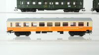 Unbekannt H0 Konvolut Mitteleinstiegwagen 3.Kl. grün, Speisewagen beige/orange, Personenwagen 2.Kl. beige/grün DR