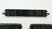 Unbekannt H0 Konvolut Mitteleinstiegwagen 3.Kl. grün, Speisewagen beige/orange, Personenwagen 2.Kl. beige/grün DR