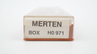Merten H0 971 Eilende weibliche Reisende