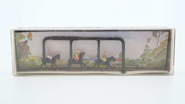 Merten N 1006 Jockeys (3 Figuren auf Pferden)