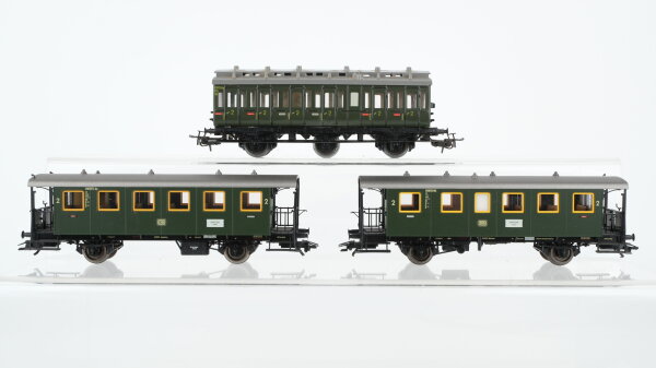 Märklin H0 Konvolut Personenwagen mit offenen Bühnen 2.Kl. Abteilwagen 2.Kl. DB/u.a.