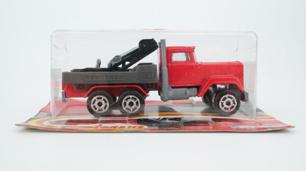 Majorette Metal Abschlepptruck rot (1:80)