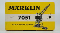 Märklin H0 7051 Ferngesteuerter Drehkran mit Hebemagnet und Schalter