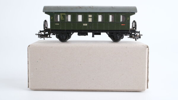 Märklin H0 4002 Personenwagen Bi 2.Kl. (1 Puffer fehlt (in EVP))
