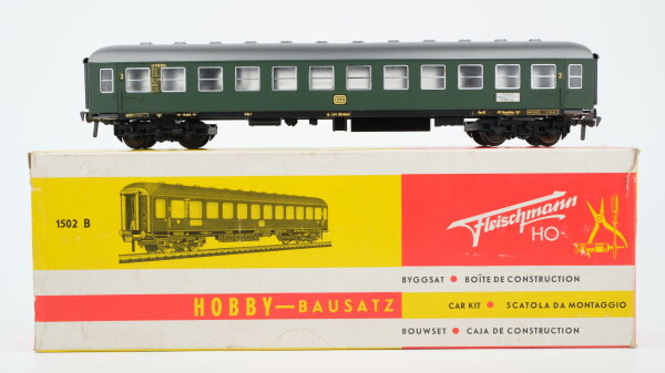 Fleischmann H0 1502 B Schnellzugwagen 18590 Nür DB
