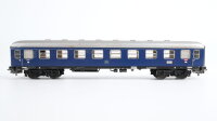 Märklin H0 4027 Reisezugwagen (dunkelblauer Wagenkasten) A4ümg der DB