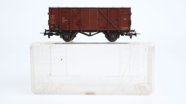 Roco H0 4301 Gedeckter Güterwagen patiniert (in EVP) DB