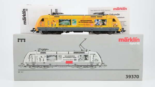 Märklin H0 39370 E-Lok BR 101 001-6 "Willkommen im Fußball-Land" DB Wechselstrom Digital