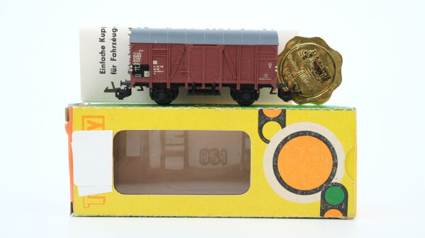 BTTB TT 4110 Güterwagen gedeckt