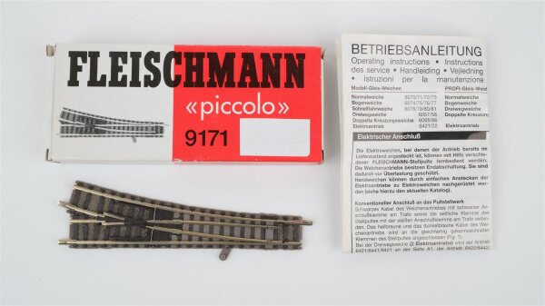 Fleischmann N 9171 piccolo Handreiche rechts (in OVP rot-weiß)