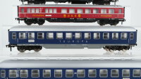 Fleischmann H0 Konvolut 2 Personenwagen "Touropa" 4-achsig, Speisewagen "DSG" 4-achsig, Gepäckwagen 4-achsig DB/u.a.