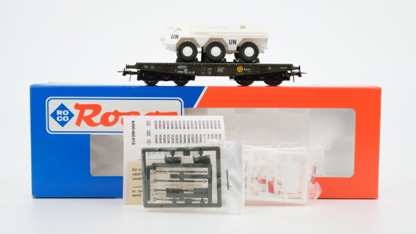 Roco H0 46758 Schwerlastwagen Bundeswehr mit Militärfahrzeug DB