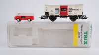 Trix H0 23970 Güterwagen mit PKW Museumswagen 2000...