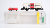 Trix H0 23970 Güterwagen mit PKW Museumswagen 2000...