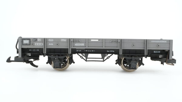 LGB G 4023 Niederbordwagen "4023 X05" mit Bremserbühne grau
