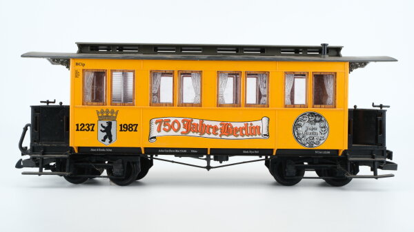 LGB G 3060 B  Personenwagen "BCip 750 Jahre Berlin" gelb
