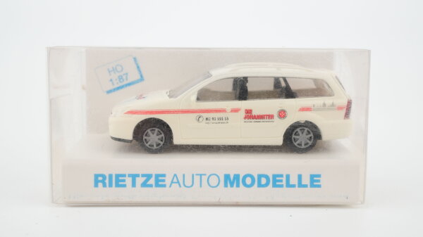Rietze H0 50972 Ford Focus "Die Johanniter"