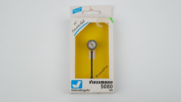 Viessmann H0 5080 Beleuchtete Bahnsteiguhr
