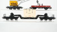 Märklin H0 Konvolut Schwerlastwagen mit Überseekiste "Bahia", Kranwagen "Krupp-Ardelt" mit Kranschutzwagen DB
